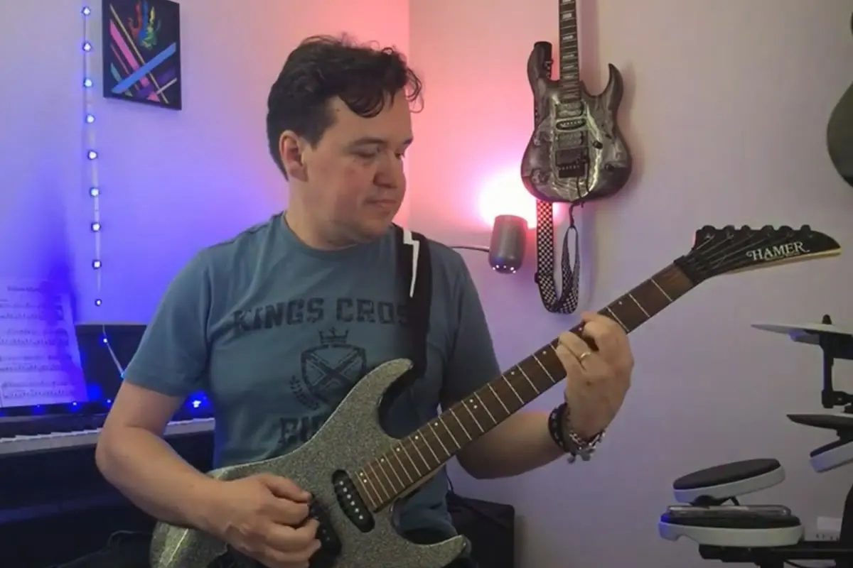 Guitar lesson at Stars Music School